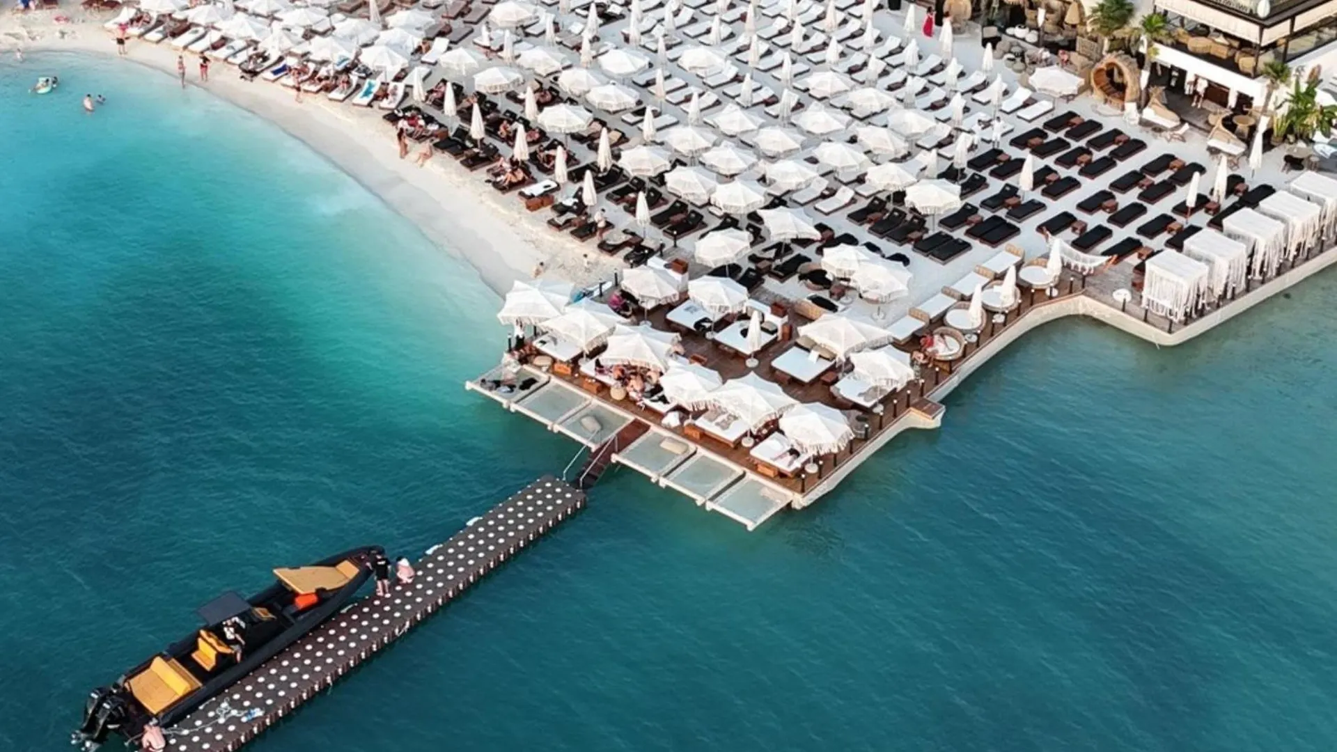 Principotes Ksamil Luxury Suites